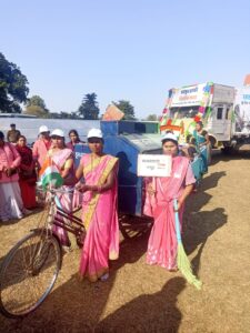 जिला पंचायत की झांकी को प्राप्त हुआ प्रथम पुरस्कार