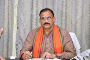  माननीय स्वास्थ्य मंत्री  श्याम बिहारी जायसवाल के निर्देश पर ओपीडी में गरीब मरीजों को मिलेगा निशुल्क सीटी स्कैन एवं एमआरआई जाँच सुविधा का लाभ