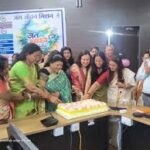  महिला दिवस पर जल वाहिनी एवं समूह की महिलाओं को उत्कृष्ठ कार्यों के लिए किया गया सम्मानित