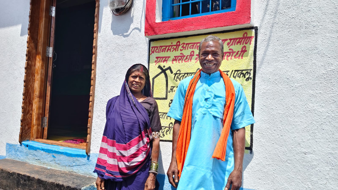  प्रधानमंत्री आवास योजना से बदल रही है कई परिवारों की जिंदगी,महतारी वंदन योजना से भी महिलाओं को मिल रहा है संबल
