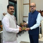  राज्यपाल डेका से केन्द्रीय ग्रामीण विकास राज्य मंत्री पासवान ने किया सौजन्य भेंट