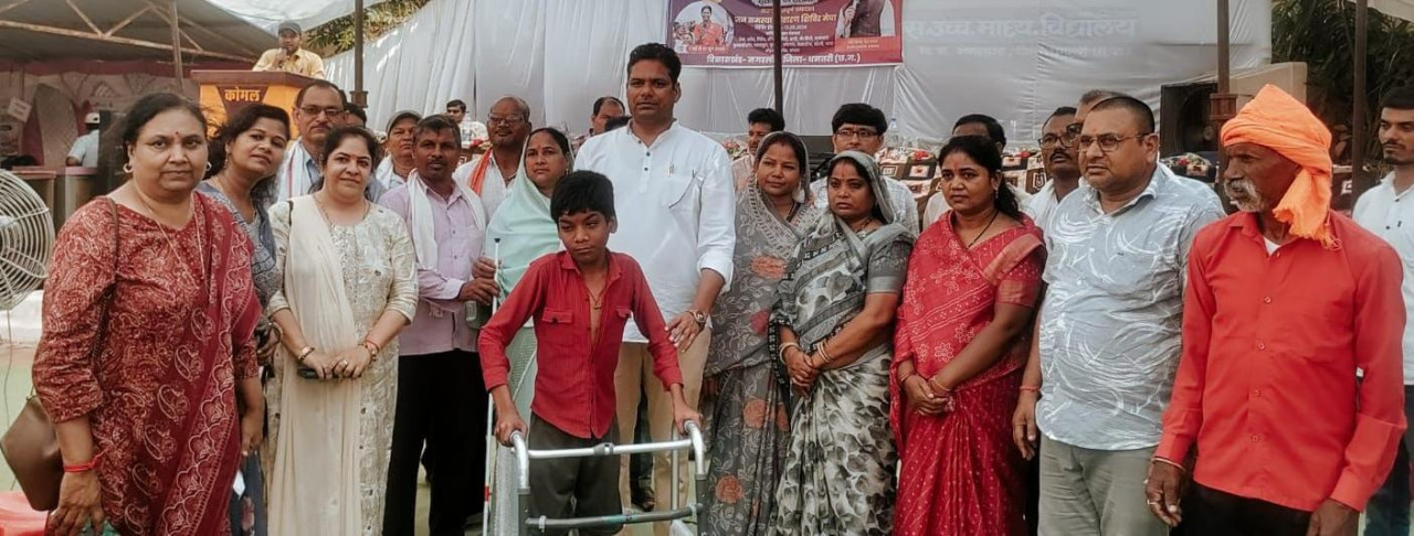 ’सुशासन तिहार’: ’धमतरी के समाधान शिविरों में उमड़ा जनसैलाब, 1070 आवेदनों का हुआ त्वरित निपटारा’