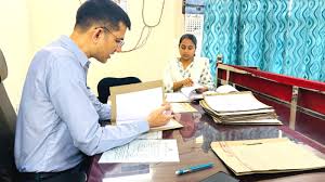  त्रिस्तरीय पंचायत उप निर्वाचन: अधिकारियों-कर्मचारियों के सभी प्रकार के अवकाशों पर लगा प्रतिबंध