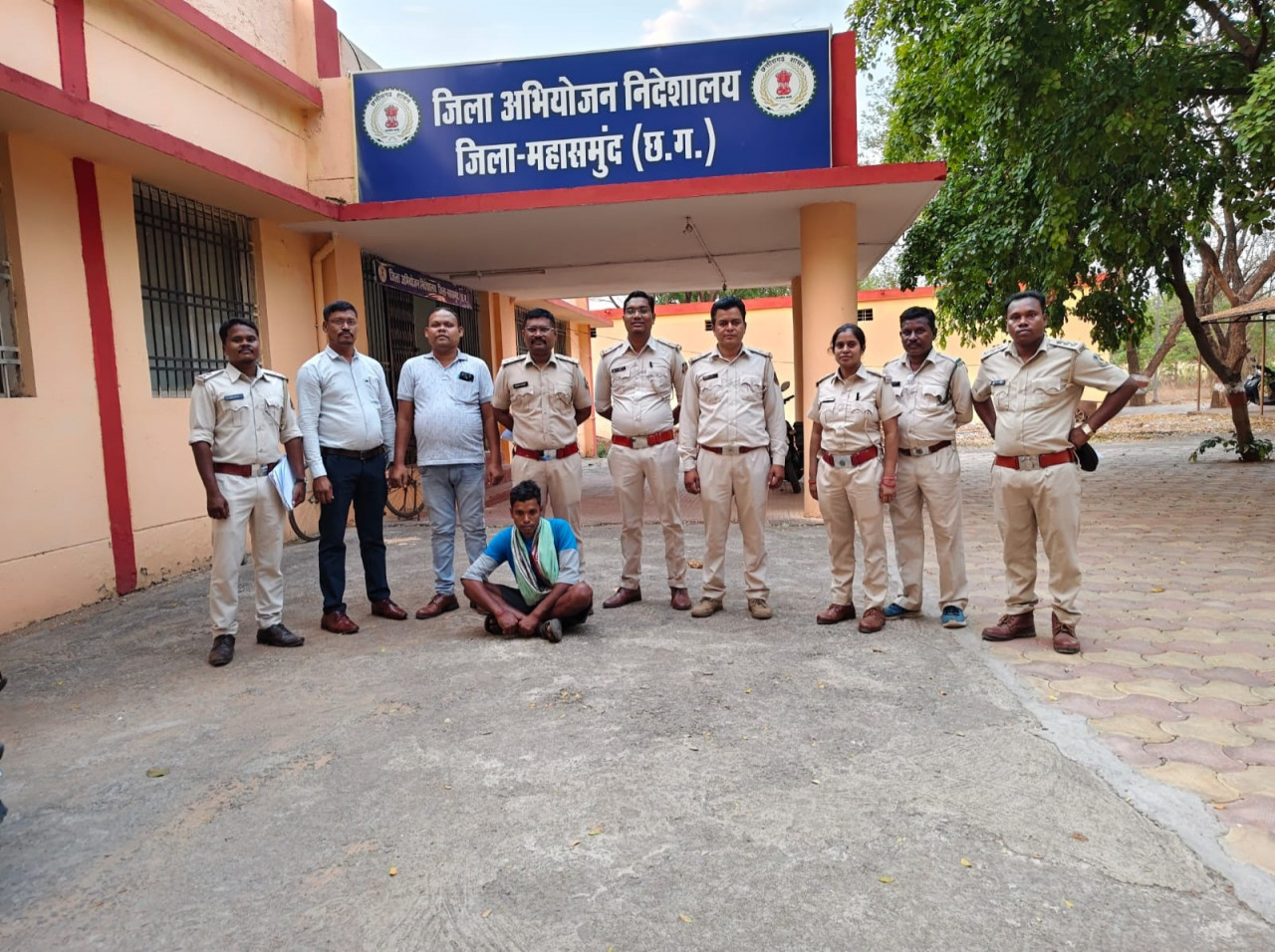 अवैध शिकार पर वन विकास निगम की बड़ी कार्रवाई, बारनवापारा क्षेत्र से एक आरोपी गिरफ्तार, भेजा गया जेल’