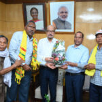 राज्यपाल  डेका से अखिल भारतीय गोंड़वाना गोंड़ महासभा के पदाधिकारियों ने की सौजन्य भेंट