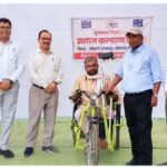 बैटरी चलित ट्राइसाइकिल बनी पुरोचन के आत्मसम्मान और आत्मनिर्भरता की नई राह