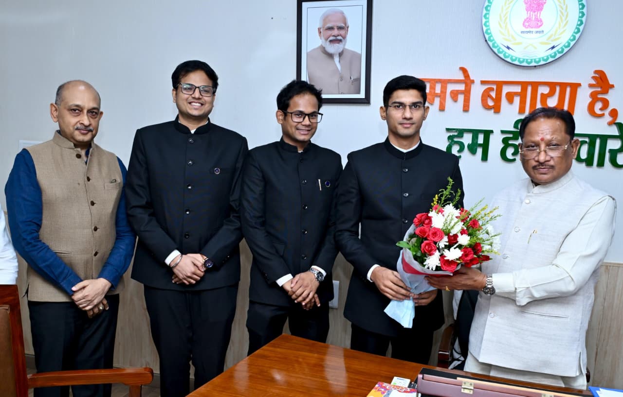  जनसेवा ही प्रशासनिक सेवा का सर्वोच्च उद्देश्य : मुख्यमंत्री विष्णु देव साय