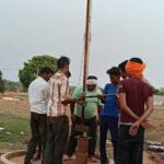 भीषण गर्मी में राहत – हैंडपंप सुधार कार्य से ग्रामीणों को मिल रही निर्बाध पेयजल सुविधा