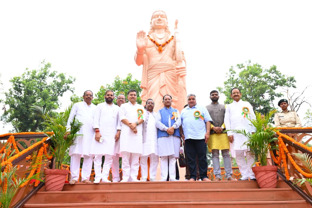 मातृशक्ति एवं प्रकृति के प्रति श्रद्धा का अनुपम संगम : मुख्यमंत्री  विष्णु देव साय ने