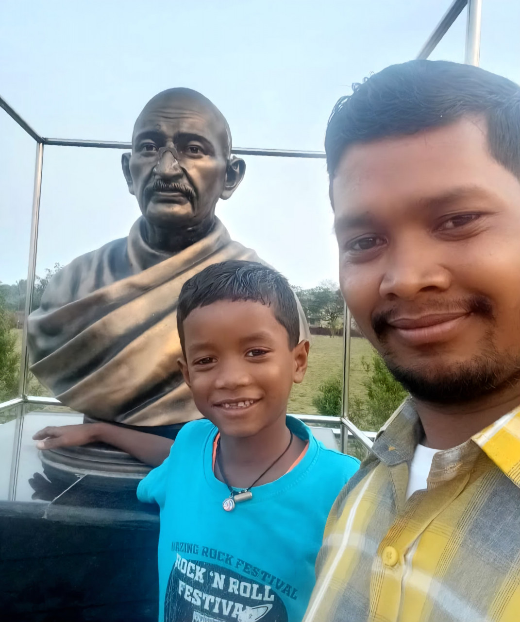 अटल उत्कृष्ट शिक्षा योजना से साकार हुआ सपना : अब निजी स्कूल में निःशुल्क पढ़ रहे हैं शिव कुमार