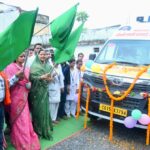 मंत्री लक्ष्मी राजवाड़े ने चांदनी बिहारपुर को दी एम्बुलेंस की सौगात, दिखाई हरी झण्डी