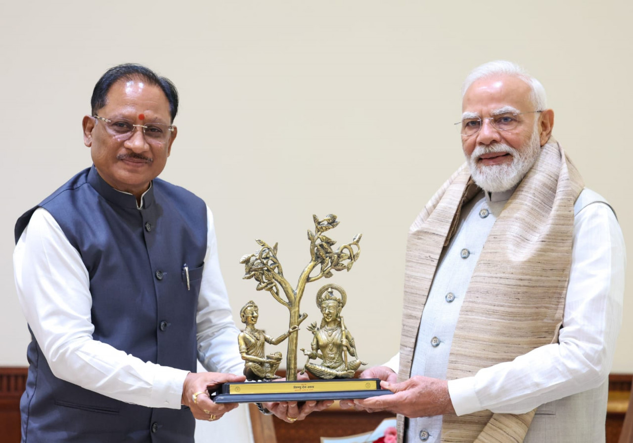 प्रधानमंत्री नरेंद्र मोदी से मुख्यमंत्री विष्णु देव साय ने की भेंट, छत्तीसगढ़ के विकास और ‘बस्तर विजन’ पर हुई विस्तृत चर्चा