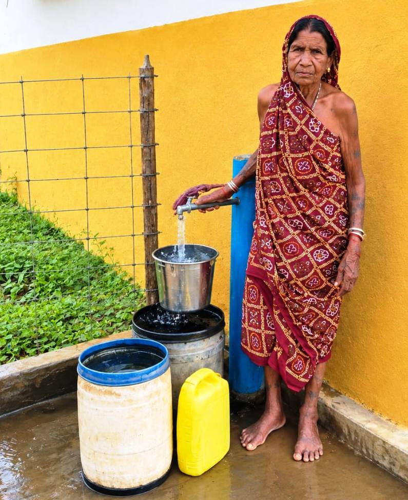 सेवा की कहानी:सौर ऊर्जा से आसान हुई हर घर स्वच्छ पेयजल की पहुंच